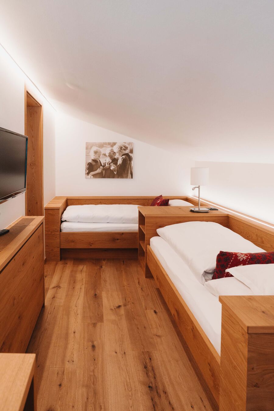 Rooms, Rates & Offers